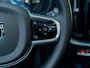 Volvo XC60 2.0 T6 Plug-in hybrid AWD Plus Black Edition | Pano | Trekhaak wegkl. | Facelift | 360 Camera | Head Up | Harman/ Kardon | Prijs Rijklaar!!