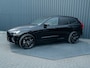 Volvo XC60 2.0 T6 Plug-in hybrid AWD Plus Black Edition | Pano | Trekhaak wegkl. | Facelift | 360 Camera | Head Up | Harman/ Kardon | Prijs Rijklaar!!