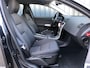 Volvo S40 2.0 Sport 145pk | Bi-xenon adaptief | parkeersensoren achter | Trekhaak | verwarmde voorstoelen | High performance audio | Dealer onderhouden | 12 maanden BOVAG garantie |