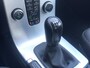 Volvo S40 2.0 Sport 145pk | Bi-xenon adaptief | parkeersensoren achter | Trekhaak | verwarmde voorstoelen | High performance audio | Dealer onderhouden | 12 maanden BOVAG garantie |