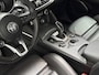 Alfa Romeo Stelvio 2.0 T AWD Veloce 280 PK - FACELIFT - PANORAMADAK - HARMAN KARDON - STOEL + STUURVERWARMING - ADAPTIEVE CRUISECONTROL