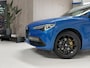 Alfa Romeo Stelvio 2.0 T AWD Veloce 280 PK - FACELIFT - PANORAMADAK - HARMAN KARDON - STOEL + STUURVERWARMING - ADAPTIEVE CRUISECONTROL