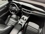 Alfa Romeo Stelvio 2.0 T AWD Veloce 280 PK - FACELIFT - PANORAMADAK - HARMAN KARDON - STOEL + STUURVERWARMING - ADAPTIEVE CRUISECONTROL