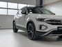 Volkswagen T-Roc 1.5 TSI Style 150 PK - PANORAMADAK - AUTOMAAT - STOELVERWARMING - ADAPTIEVE CRUISE CONTROL - CARPLAY - VIRTUAL COCKPIT