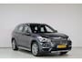 BMW X1 sDrive20i High Ex | Pano | H&K | Trekhaak | Leder | Cruise | Navi