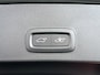 Volvo XC40 B4 Business Edition | Parkeercamera | Harman Kardon | Stoel- en Stuurverwarming