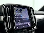 Volvo XC40 B4 Business Edition | Panoramadak | Parkeercamera | Harman Kardon | Stoel- en Stuurverwarming