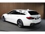 BMW 5-Serie Touring 530e M-Sport Navi Leer Sportstoelen PDC Climate voor en achter  Elektr. verstelbare stoelen Elektr. achterklep LM velgen