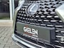 Lexus UX 250h AWD Luxury Line | 4X4, Leer, Stoelverwarming, Navigatie, Parkeersensoren, 18 inch, Privacy glass