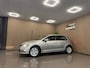 Volkswagen Golf 1.2 TSI Comfortline * Automaat / Navigatie / Trekhaak / Cruise control / NL Auto *