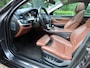 BMW 5-Serie Touring 528xi High Executive Panoramadak Head Up Display Leer Sportstoelen 360 Camera Navigatie ECC Cruisecontrol Xenon/Led Stoelverwarming Pdc LM Velgen