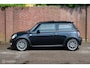 MINI Cooper Mini 1.6 | Xenon | Panoramadak | Exclusieve audio | nieuwe APK | Zeer nette auto | Stoelverwarming |