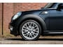 MINI Cooper Mini 1.6 | Xenon | Panoramadak | Exclusieve audio | nieuwe APK | Zeer nette auto | Stoelverwarming |