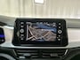 Volkswagen T-Roc 1.0 TSI 110pk Life Business Stoelverwarming Parkeersensoren Navigatie App-Connect