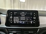 Volkswagen T-Roc 1.0 TSI 110pk Life Business Stoelverwarming Parkeersensoren Navigatie App-Connect