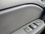 Renault Captur 1.6 E-Tech hybrid 145 Initiale Paris 360 Camera, speciale uitvoering.