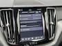 Volvo XC60 2.0 T6 Plug-in hybrid AWD Plus Black Edition 350 PK | Trekhaak | H/K | Pano | 360 Camera