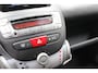 Toyota Aygo 1.0-12V Dynamic Navigator | Airco | Sportvelgen | Goed onderhouden