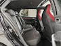 Volkswagen Golf 2.0 TSI GTI Clubsport 300PK - DEALER ONDERHOUDEN - PANORAMADAK - BLACK ON BLACK - HARMAN KARDON - STUUR + STOELVERWARMING