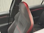 Volkswagen Golf 2.0 TSI GTI Clubsport 300PK - DEALER ONDERHOUDEN - PANORAMADAK - BLACK ON BLACK - HARMAN KARDON - STUUR + STOELVERWARMING