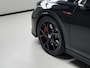 Volkswagen Golf 2.0 TSI GTI Clubsport 300PK - DEALER ONDERHOUDEN - PANORAMADAK - BLACK ON BLACK - HARMAN KARDON - STUUR + STOELVERWARMING