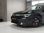 Volkswagen Golf 2.0 TSI GTI Clubsport 300PK - DEALER ONDERHOUDEN - PANORAMADAK - BLACK ON BLACK - HARMAN KARDON - STUUR + STOELVERWARMING