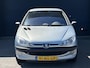 Peugeot 206 1.4-16V Premium | Airco | Lange APK |