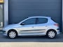 Peugeot 206 1.4-16V Premium | Airco | Lange APK |