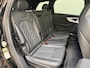 Audi Q7 4.0 TFSI SQ7 quattro 7p soft close / HUD / Clima Stoelen / Pano / B&O