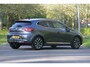 Renault Clio 1.0 TCe Intens / Airco met climate control / Half leder interieur / Multimedia systeem / Trekhaak / All season banden