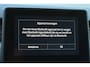 Renault Clio 1.0 TCe Intens / Airco met climate control / Half leder interieur / Multimedia systeem / Trekhaak / All season banden