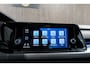 Volkswagen Golf 1.5 eTSI DSG R-Line Pano IQ Camera