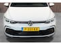 Volkswagen Golf 1.5 eTSI DSG R-Line Pano IQ Camera