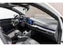 Volkswagen Golf 1.5 eTSI DSG R-Line Pano IQ Camera