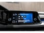 Volkswagen Golf 1.5 eTSI DSG R-Line Pano IQ Camera