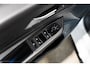 Volkswagen Golf 1.5 eTSI DSG R-Line Pano IQ Camera