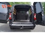 Peugeot Partner 1.5 | Premium | Trekhaak | Bullbars | Velgjes | Camera | Navi | Cruise | Full Color!