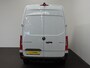 Mercedes-Benz Sprinter 315 CDI Automaat L2H2 PRO Airco MBUX Navigatie Adaptive Cruise Control Leder PDC VA + Camera Trekhaak 3500kg Comfortstoel