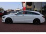 Mercedes-Benz CLA Shooting Brake 200 *Prestige* | Schuifdak | Camera | Alcantara | Navigatie | Cruise & Climate Control | Stoelverwarming | Vol-Led |