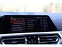 BMW 3-Serie Touring 330i xDrive High Executive M-pakket | Pano | HUD | 19" | Laser | Keyless | Hifi | Camera | DAB | Elektr. stoel + mem | Alarm kl.3 | Etc.