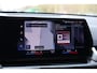 BMW X1 sDrive18i VOL | M-pakket | Pano | HUD | Massage | 360 | Adap Cruise | Elektr. Trekhaak | Harman Kardon | Keyless | Alarm kl.3 | Etc.