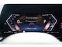 BMW X1 sDrive18i VOL | M-pakket | Pano | HUD | Massage | 360 | Adap Cruise | Elektr. Trekhaak | Harman Kardon | Keyless | Alarm kl.3 | Etc.
