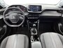 Peugeot 208 1.2 100pk Allure Pack | Apple Carplay/Android Auto | Stoelverwarming | Camera | Climate Control | Cruise Control | 16"LMV | LED |