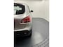 Nissan Qashqai 2.0i Automaat-Trekhaak-Cr.contr-Clima-Parkeersensoren-Lm16''velgen