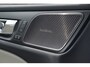Volvo V60 Cross Country D4 AWD Intro Edition | Head-Up | Panoramadak | Harman/Kardon | Stoel + Stuur Verwarming | BLIS |