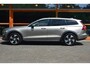 Volvo V60 Cross Country D4 AWD Intro Edition | Head-Up | Panoramadak | Harman/Kardon | Stoel + Stuur Verwarming | BLIS |