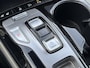 Hyundai Tucson 1.6 T-GDI HEV 230pk Premium Sky / Dealer onderhouden / Glazen schuif- en kanteldak / Trekgewicht 1650 kg / Elektrische achterklep / Stuur- Stoel & Achterbank verwarming / Rondomzicht camera / Stoelventilatie / Adaptief cruise control / Krell Audio Systeem /