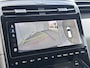 Hyundai Tucson 1.6 T-GDI HEV 230pk Premium Sky / Dealer onderhouden / Glazen schuif- en kanteldak / Trekgewicht 1650 kg / Elektrische achterklep / Stuur- Stoel & Achterbank verwarming / Rondomzicht camera / Stoelventilatie / Adaptief cruise control / Krell Audio Systeem /