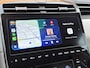Hyundai Tucson 1.6 T-GDI HEV 230pk Premium Sky / Dealer onderhouden / Glazen schuif- en kanteldak / Trekgewicht 1650 kg / Elektrische achterklep / Stuur- Stoel & Achterbank verwarming / Rondomzicht camera / Stoelventilatie / Adaptief cruise control / Krell Audio Systeem /