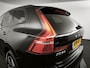 Volvo XC60 2.0 T6 Plug-in hybrid AWD Plus Black Edition | Harman Kardon | Panoramadak | Trekhaak wegklapbaar.